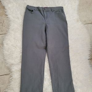 Gloria Vanderbilt jeans